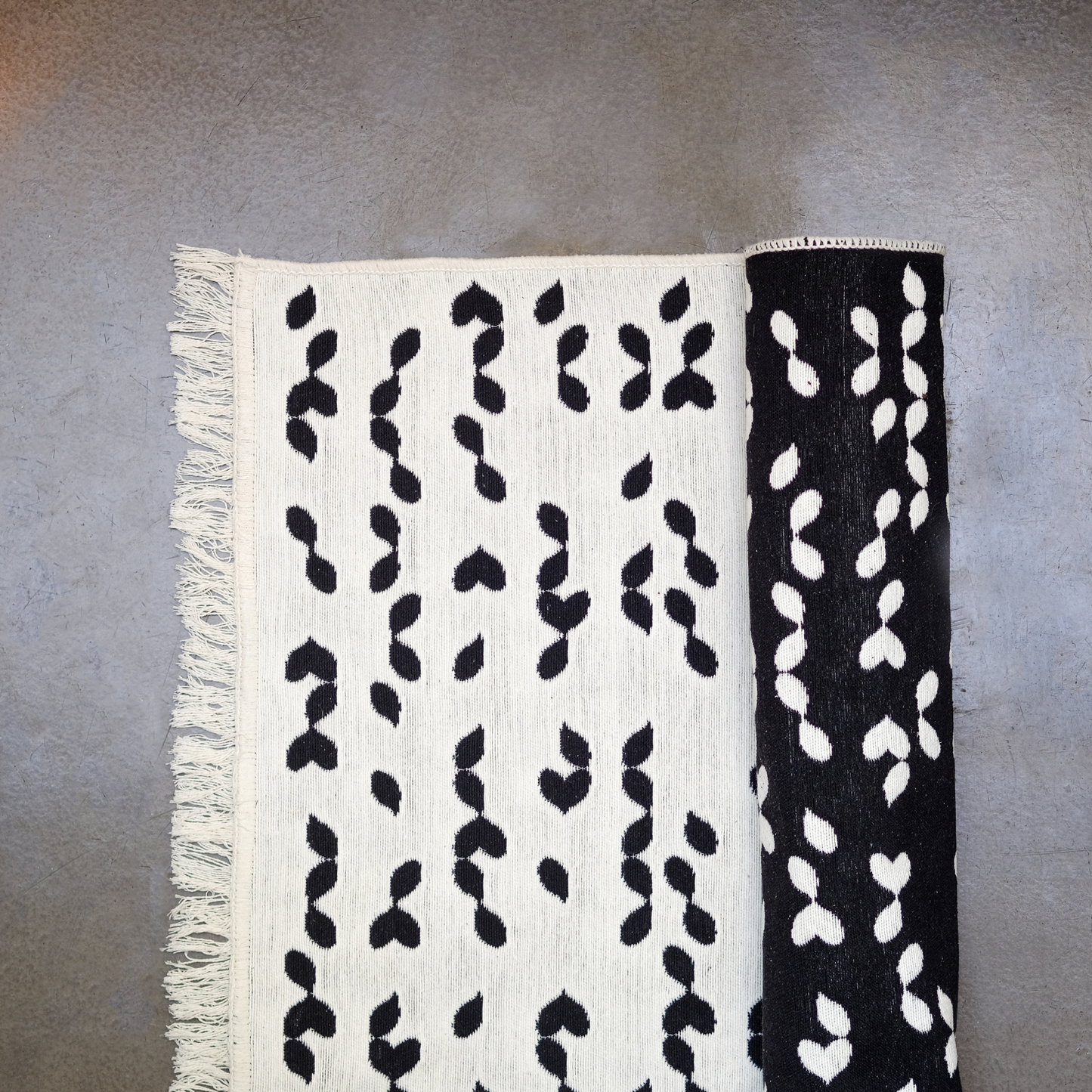 "MIGRATION", by Bilge Kalfa, Rug