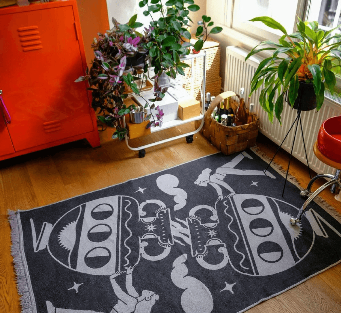 Vegan rug (Double-sided): "MOTION", by Gizem Winter TheKeep