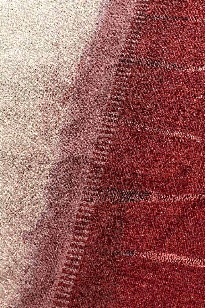 Handwoven rug: "TERRACOTTA", by Merve Arbedan - Cult Form TheKeep